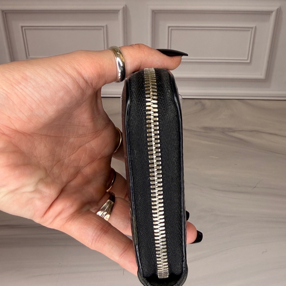 Cartier Black Collectible Patent Leather Zip-Around Wallet | Great Condition - Picture 5 of 9